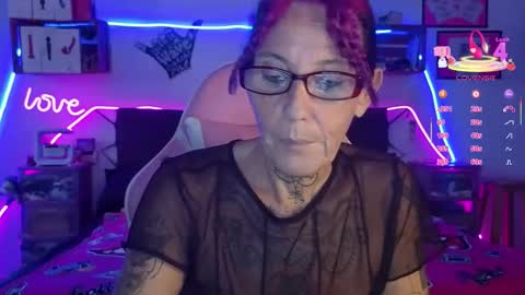 Selvaggia Del Caribe online show from February 6, 6:43 pm