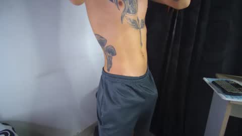 sem_alas online show from November 14, 3:09 am