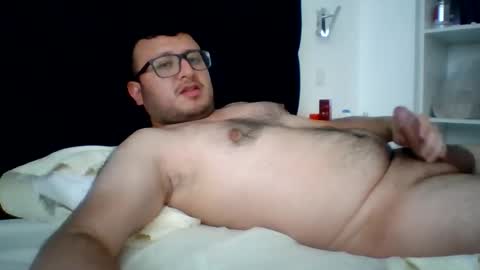 sementalpajero online show from January 4, 12:38 pm