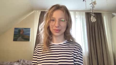 senseinner online show from October 9, 6:41 am