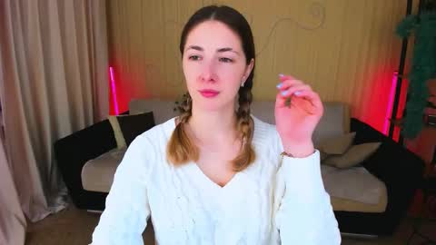 sensitiveheartt online show from October 18, 11:36 am