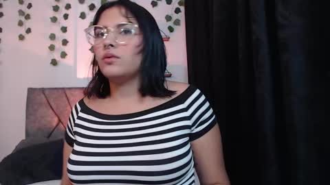 Camille and sophie online show from February 19, 2:12 am