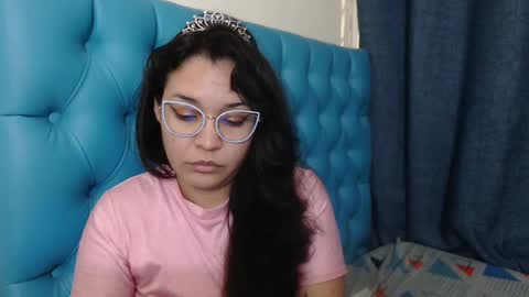 Vanessa online show from December 7, 1:19 am