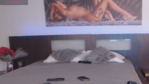 Hallie online show from December 18, 8:15 pm