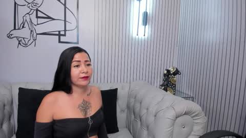   online show from February 21, 8:45 pm