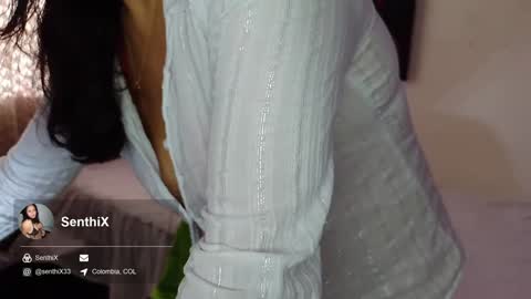 Snapshot of senthix1983 chatting on December 1, 4:32 pm senthix heyy promo en OnlyFans aprovecha 85 descuento online show from December 1, 4:32 pm