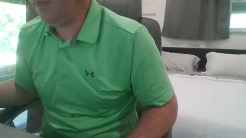 senyai40 online show from October 28, 7:04 pm