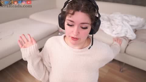 SeraReads online show from October 5, 12:35 pm