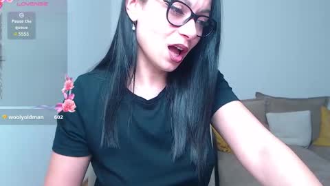 SereneSophi online show from February 28, 9:23 pm