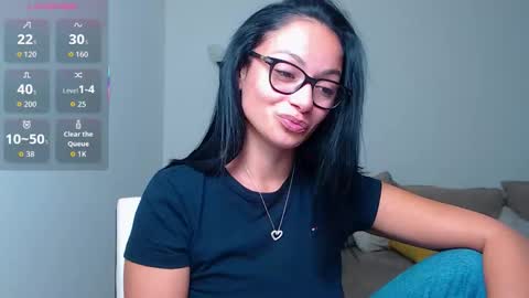 SereneSophi online show from October 4, 3:26 am