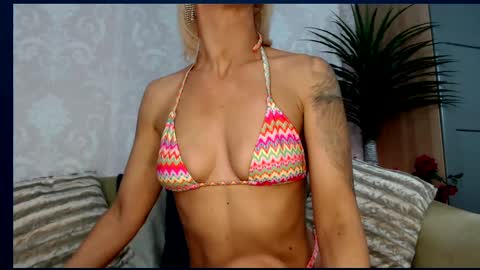 serenexx  your MILF online show from January 12, 11:07 am