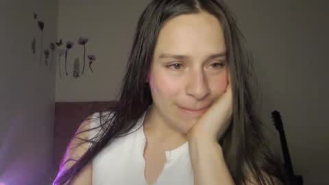 serenity_crystal online show from October 8, 2:30 am