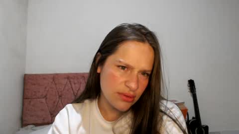 serenity_crystal online show from August 2, 12:12 am