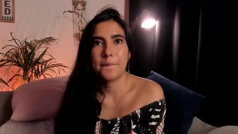 Snapshot of serenity_day chatting on February 19, 11:57 pm Serenity online show from February 19, 11:57 pm