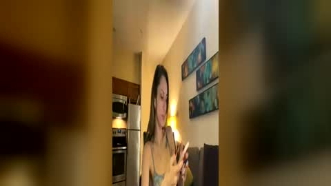 serenityroseee online show from June 19, 4:40 am
