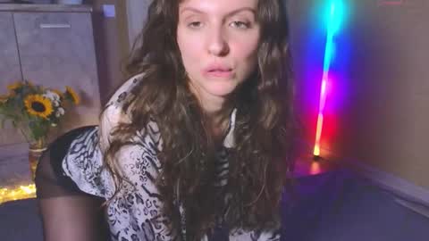 Hey Guys and Girls non-binary personalities  Im Sereta online show from January 11, 3:07 pm