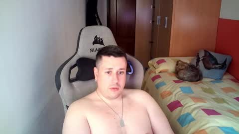 Pollos online show from March 10, 3:49 pm