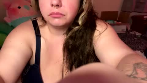 seridasioux online show from December 28, 5:55 am