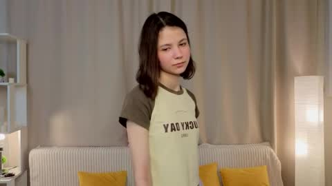 Melissa online show from April 13, 8:13 pm