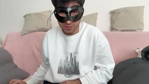 sero98313230 online show from March 10, 12:31 pm