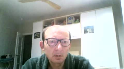Snapshot of serrano49 chatting on September 22, 12:48 am serrano49 online show from September 22, 12:48 am
