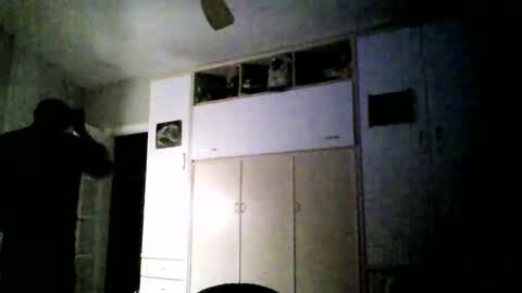 Snapshot of serrano49 chatting on December 28, 8:25 pm serrano49 online show from December 28, 8:25 pm