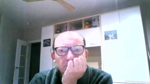 Snapshot of serrano49 chatting on January 13, 3:34 am serrano49 online show from January 13, 3:34 am