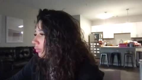 servexely online show from February 3, 6:12 pm