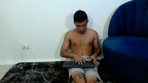 seth_bigdick online show from September 14, 8:10 pm