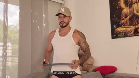 HEY IM SETH online show from May 27, 7:11 pm