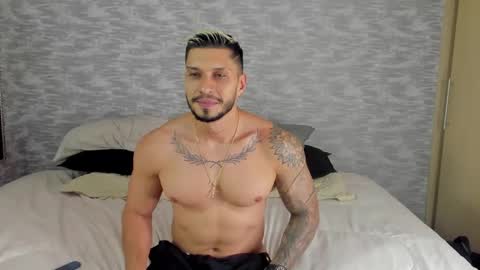 HEY IM SETH online show from February 14, 10:25 pm