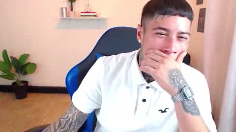 Thomas online show from October 20, 3:50 pm