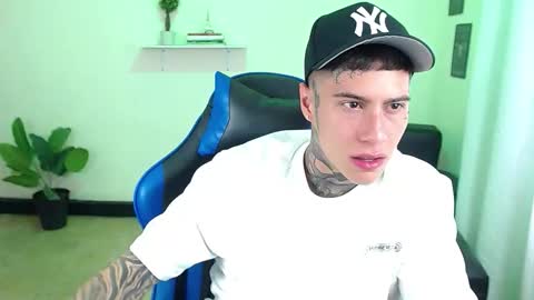 Thomas online show from November 6, 2:53 pm