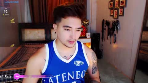 AXEL online show from November 2, 6:30 pm