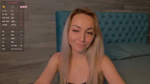 Snapshot of sexberry_ chatting on February 24, 12:37 pm Melissa online show from February 24, 12:37 pm