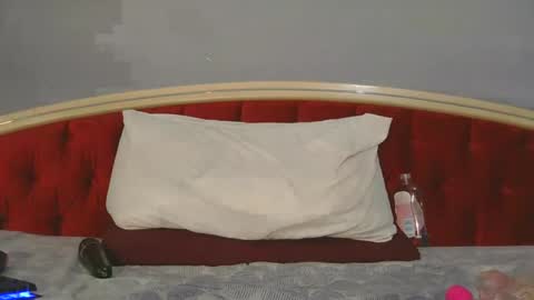 SEX BOMB 6T9 online show from January 6, 2:47 pm