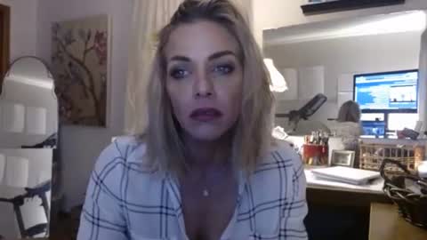 Sexi Chrisly online show from November 24, 3:49 am