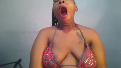 Maggie online show from October 9, 7:36 am