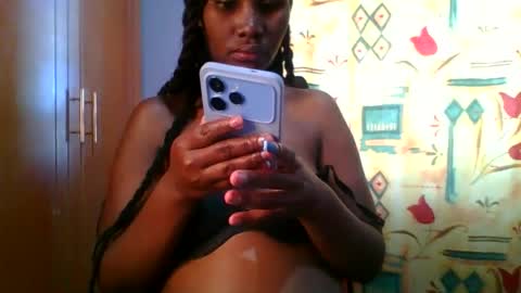 Nancy online show from October 12, 7:23 am