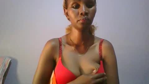 Snapshot of sexie_love chatting on March 9, 1:35 am Nancy online show from March 9, 1:35 am