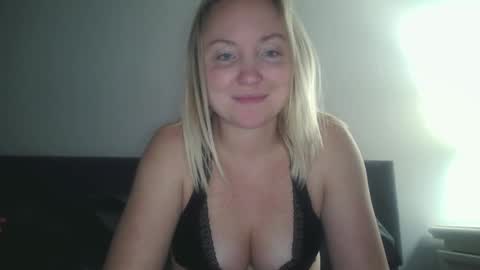 Rose online show from February 7, 1:58 am