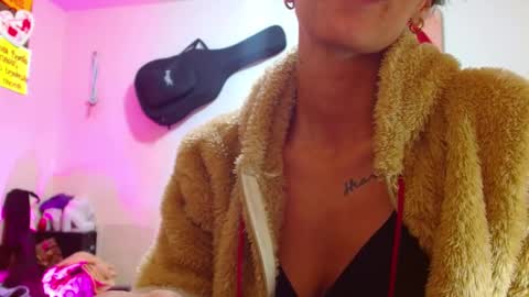 sexmilkdirty online show from January 4, 3:29 am