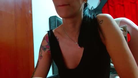 sexmilkdirty online show from September 30, 11:15 pm