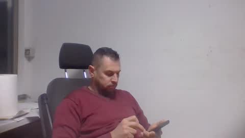 Snapshot of sexoatope79 chatting on December 25, 8:07 am sexoatope79 online show from December 25, 8:07 am