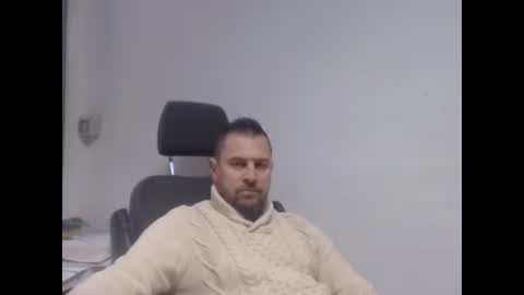 Snapshot of sexoatope79 chatting on January 1, 10:32 am sexoatope79 online show from January 1, 10:32 am