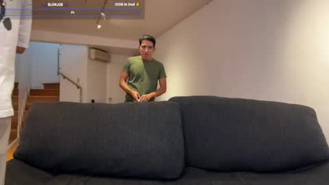 Andrea online show from April 1, 9:45 pm