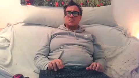 Snapshot of sexurbation chatting on December 2, 8:06 pm Sexurbation online show from December 2, 8:06 pm