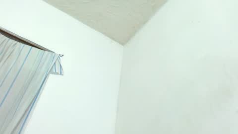 Axel online show from December 13, 3:00 pm