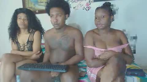Snapshot of sexxxtreeme_ chatting on September 21, 11:03 am sexxxtreeme_ online show from September 21, 11:03 am