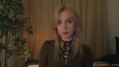 Maria online show from March 3, 9:48 pm